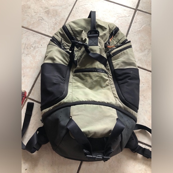 lululemon blissful yoga backpack Lululemon Everywhere Backpack Small NWT metal 11.5L Blissful Pink/Sheer  Oak/Gold